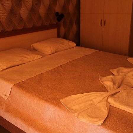 Saturn Hotel Kusadası Eksteriør bilde