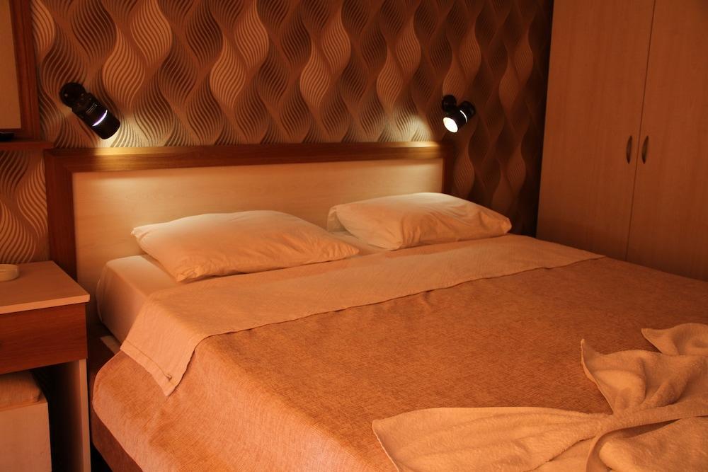 Saturn Hotel Kusadası Eksteriør bilde