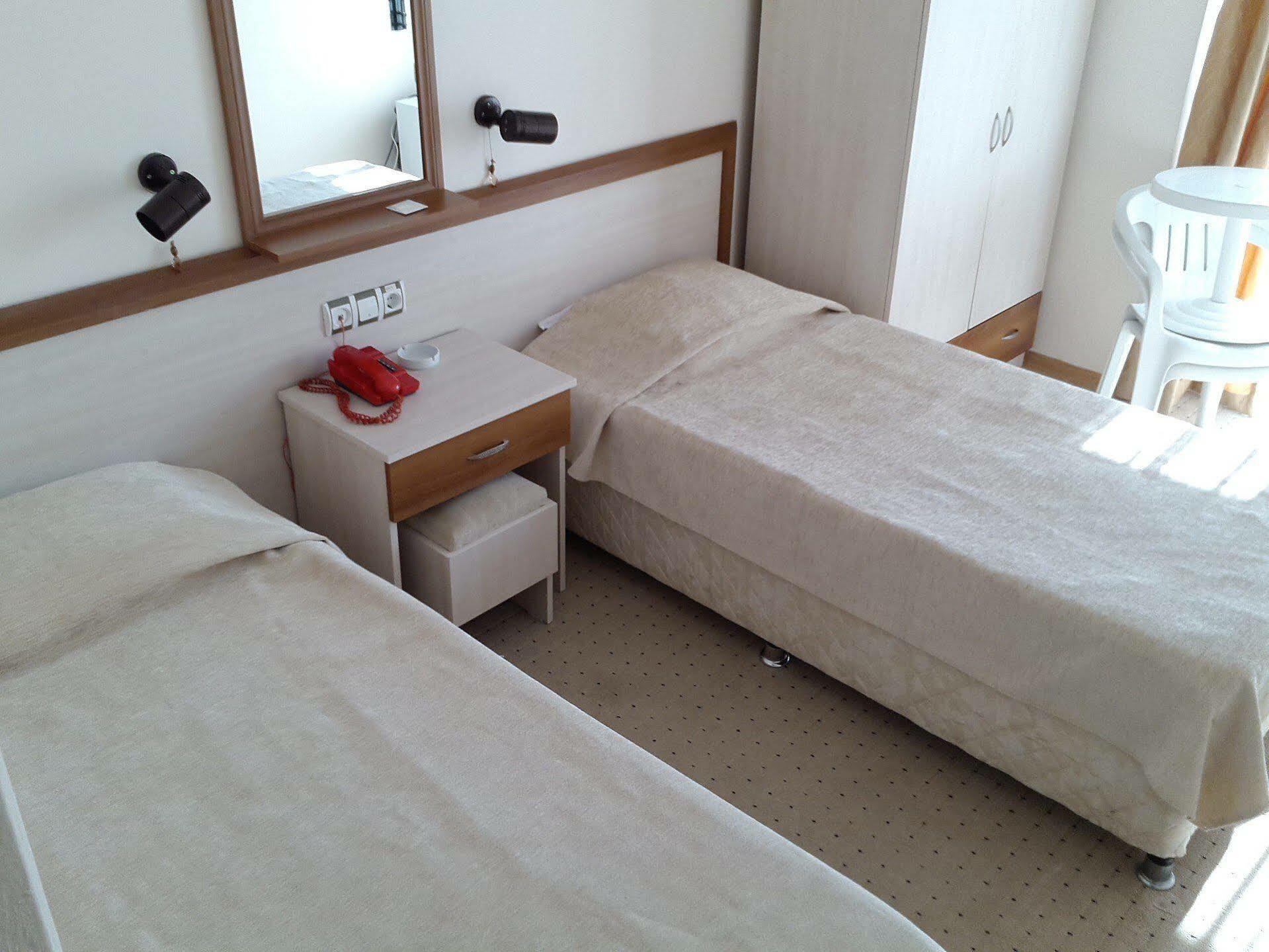 Saturn Hotel Kusadası Eksteriør bilde